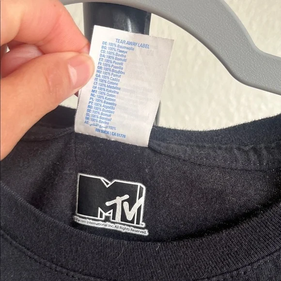 MTV black Tee with 80s Logo - Picture 2 of 5